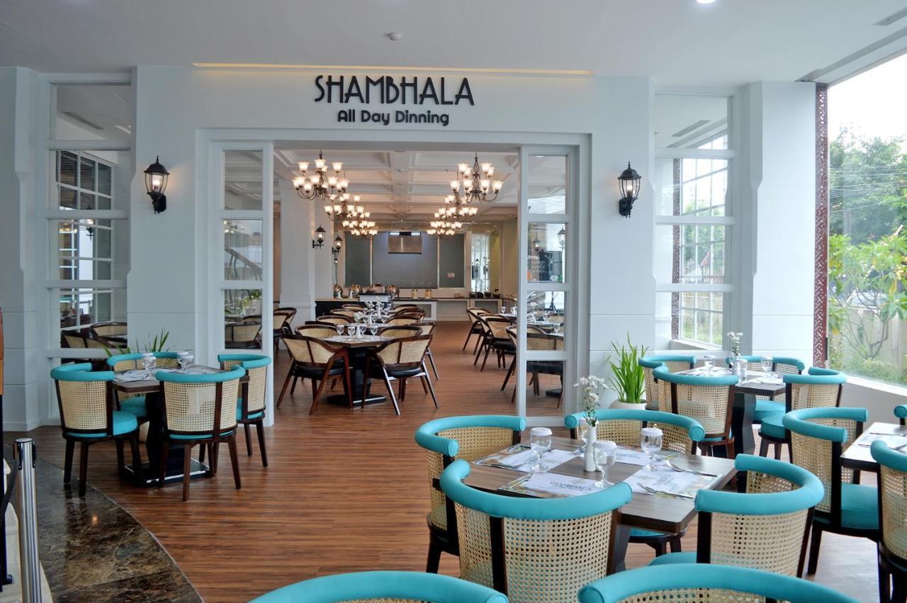 Cavinton Hotel Malioboro Yogyakarta By Tritama Hospitality Kültér fotó
