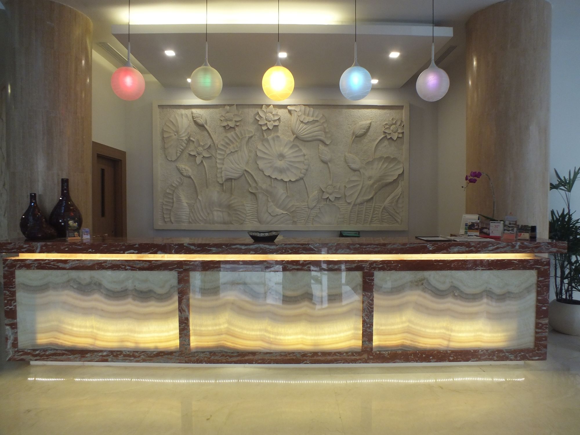Cavinton Hotel Malioboro Yogyakarta By Tritama Hospitality Kültér fotó