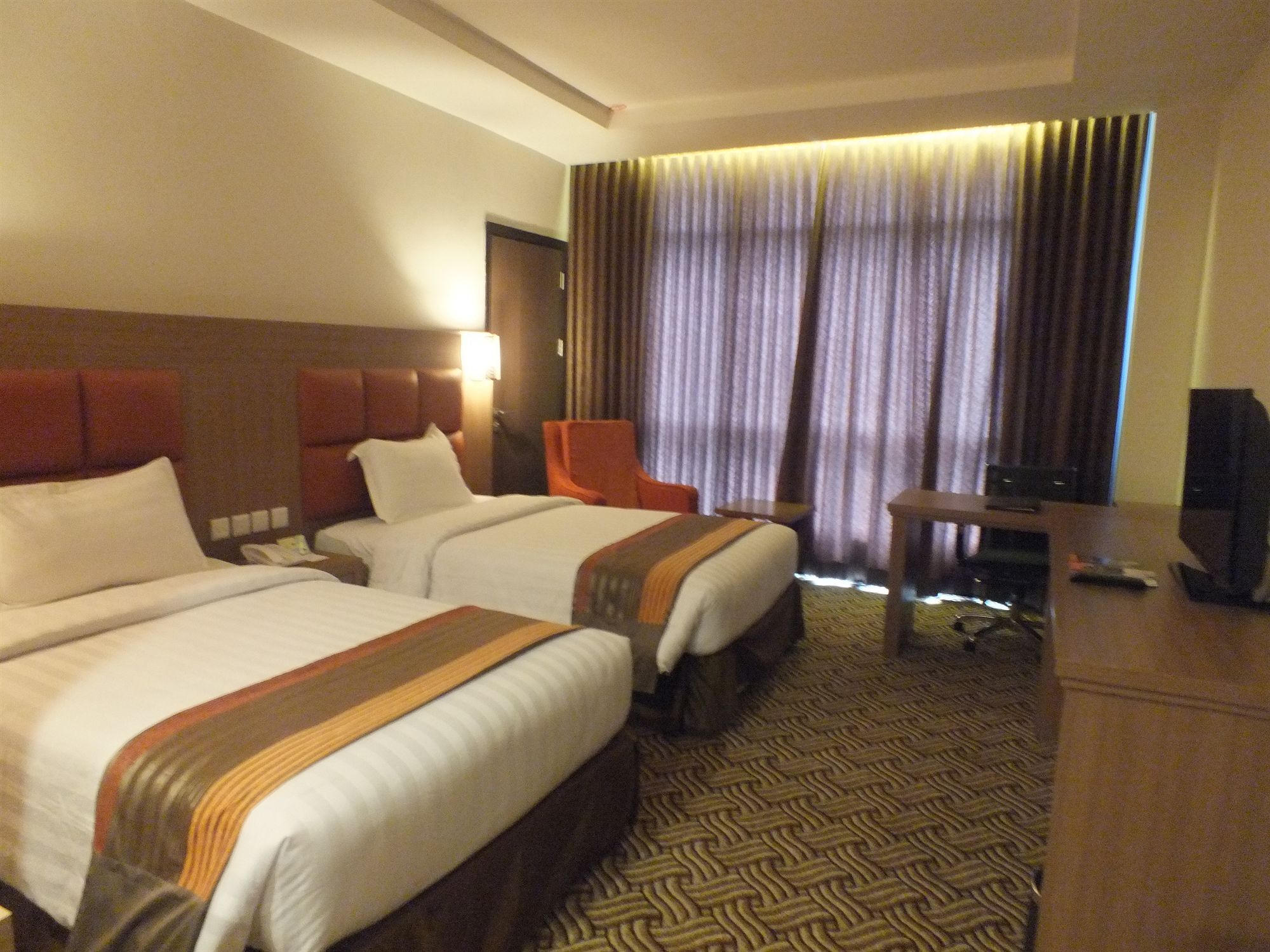 Cavinton Hotel Malioboro Yogyakarta By Tritama Hospitality Kültér fotó